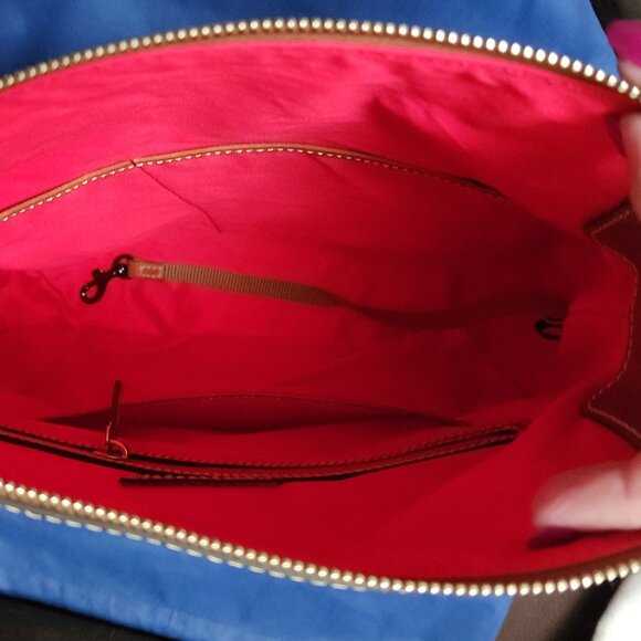 Dooney & Bourke - Ostrich Twist Strap Hobo - PLUM - Rare Color - NEW - Picture 9 of 11